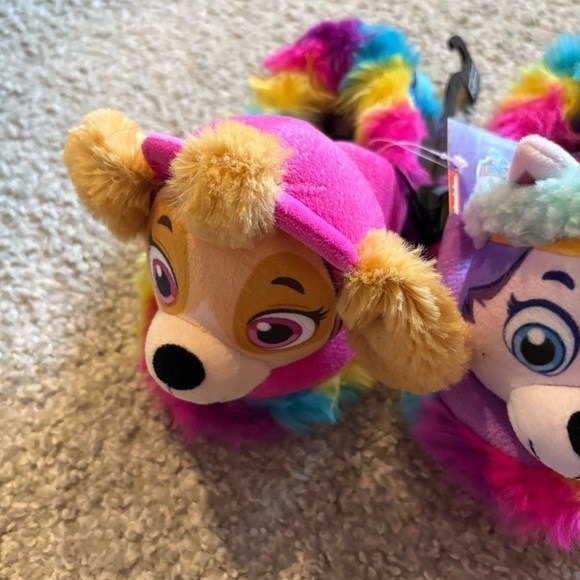 Paw Patrol Slippers NEW Sz 11/12 Pink Tie Dye Rainbow Skye Everest Dog - Picture 3 of 5